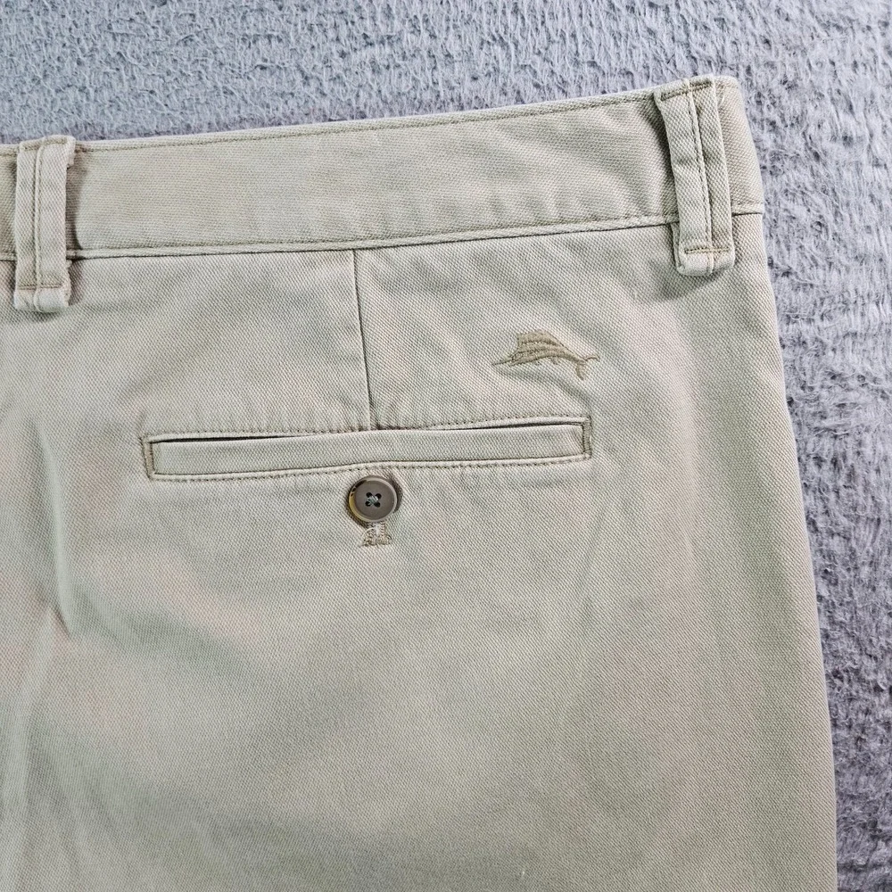 Tommy Bahama Cargo Shorts Men 40‎ Flat Front Cotton Light Khaki
